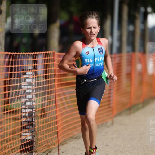 07.09.2025 - 19. Norderstedt Triathlon Michael Strokosch http://msf.ph/oto/8757394 07.09.2025 11:02:46 Laufen 56, 66 meine-sportfotos.de