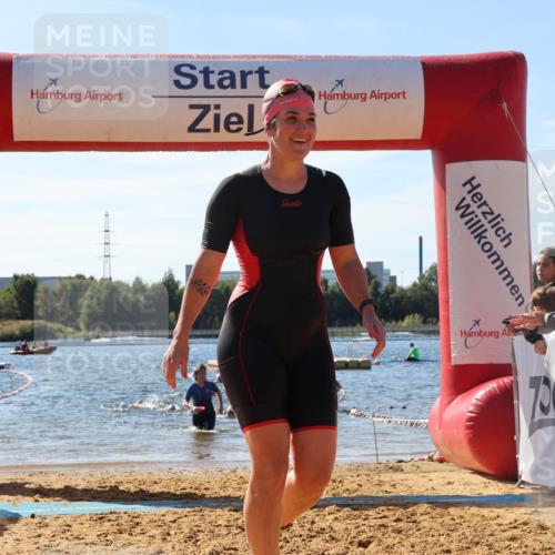07.09.2025 - 19. Norderstedt Triathlon Luisa Fischer http://msf.ph/oto/8757398 07.09.2025 11:47:21 Schwimmen 156, 176, 189, 701, 1290, 1338 meine-sportfotos.de