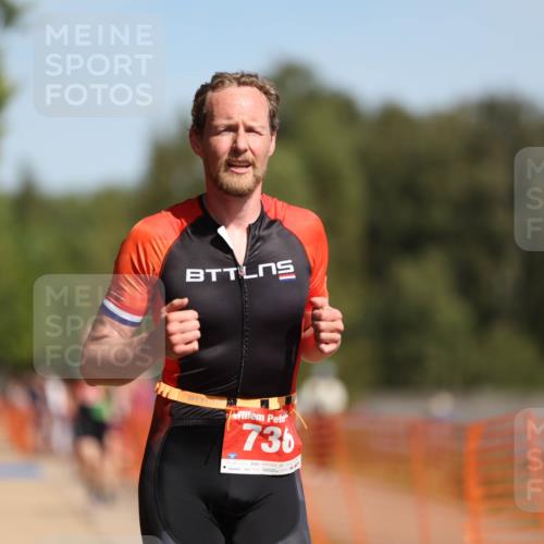 07.09.2025 - 19. Norderstedt Triathlon Michael Strokosch http://msf.ph/oto/8757437 07.09.2025 12:04:33 Laufen 138, 303, 736, 819 meine-sportfotos.de