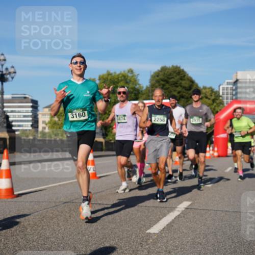 07.09.2025 - BARMER Alsterlauf Yannick Fuchs http://msf.ph/oto/8757438 07.09.2025 09:38:50 Laufen 3160, 1874, 2258, 2935 meine-sportfotos.de