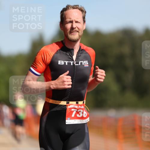 07.09.2025 - 19. Norderstedt Triathlon Michael Strokosch http://msf.ph/oto/8757444 07.09.2025 12:04:33 Laufen 138, 303, 736, 819 meine-sportfotos.de