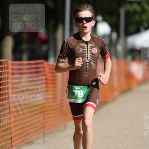 07.09.2025 - 19. Norderstedt Triathlon Michael Strokosch http://msf.ph/oto/8757517 07.09.2025 11:03:21 Laufen 79 meine-sportfotos.de
