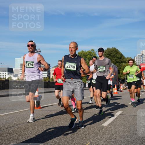 07.09.2025 - BARMER Alsterlauf Yannick Fuchs http://msf.ph/oto/8757520 07.09.2025 09:38:51 Laufen 60, 3874, 6229, 2258, 2935, 4224, 2078 meine-sportfotos.de