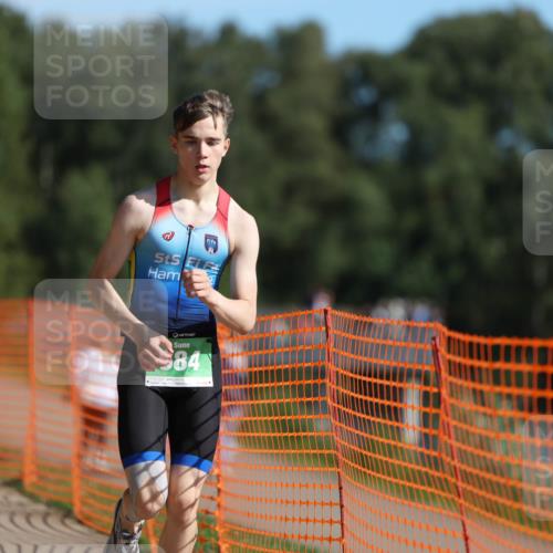 07.09.2025 - 19. Norderstedt Triathlon Michael Strokosch http://msf.ph/oto/8757576 07.09.2025 10:43:23 Laufen 676, 684 meine-sportfotos.de