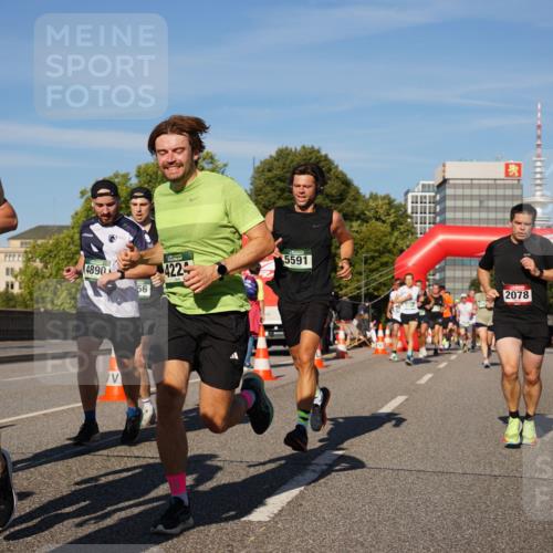 07.09.2025 - BARMER Alsterlauf Yannick Fuchs http://msf.ph/oto/8757591 07.09.2025 09:38:52 Laufen 4890, 56, 422, 5591, 2078 meine-sportfotos.de