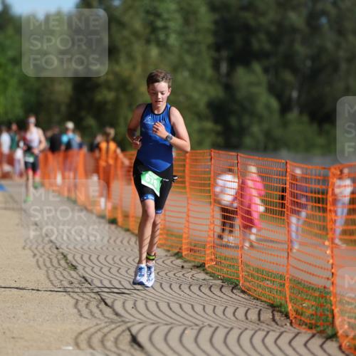 07.09.2025 - 19. Norderstedt Triathlon Michael Strokosch http://msf.ph/oto/8757688 07.09.2025 10:43:27 Laufen 676, 684 meine-sportfotos.de