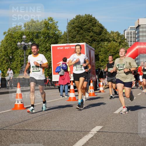 07.09.2025 - BARMER Alsterlauf Yannick Fuchs http://msf.ph/oto/8757767 07.09.2025 09:38:55 Laufen 3727, 5150, 8347, 572, 5178 meine-sportfotos.de