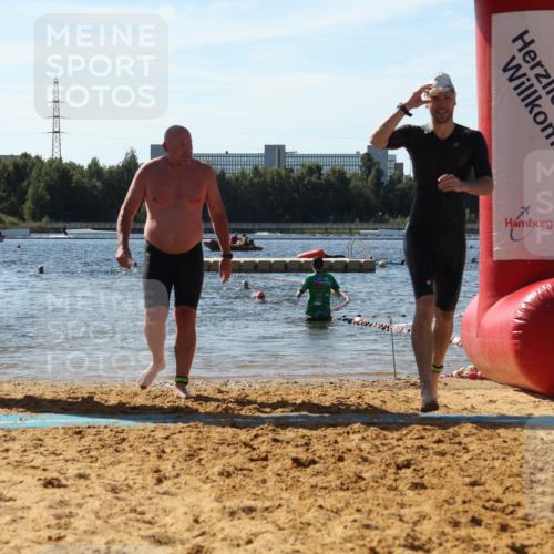 07.09.2025 - 19. Norderstedt Triathlon Luisa Fischer http://msf.ph/oto/8757793 07.09.2025 11:48:10 Schwimmen 227, 260, 1397 meine-sportfotos.de