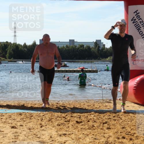 07.09.2025 - 19. Norderstedt Triathlon Luisa Fischer http://msf.ph/oto/8757801 07.09.2025 11:48:10 Schwimmen 227, 260, 1397 meine-sportfotos.de