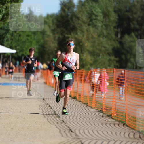 07.09.2025 - 19. Norderstedt Triathlon Michael Strokosch http://msf.ph/oto/8757869 07.09.2025 10:43:35 Laufen 87, 93, 661, 676 meine-sportfotos.de