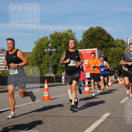 07.09.2025 - BARMER Alsterlauf Yannick Fuchs http://msf.ph/oto/8757878 07.09.2025 09:38:58 Laufen 5387, 5734, 823, 5184 meine-sportfotos.de