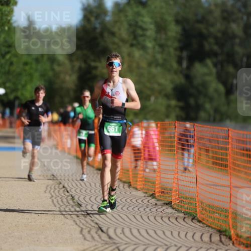 07.09.2025 - 19. Norderstedt Triathlon Michael Strokosch http://msf.ph/oto/8757901 07.09.2025 10:43:36 Laufen 87, 93, 661 meine-sportfotos.de