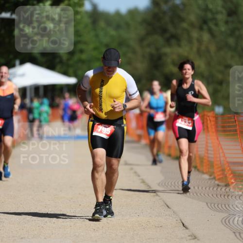 07.09.2025 - 19. Norderstedt Triathlon Michael Strokosch http://msf.ph/oto/8757945 07.09.2025 12:05:09 Laufen 795, 833, 1333 meine-sportfotos.de