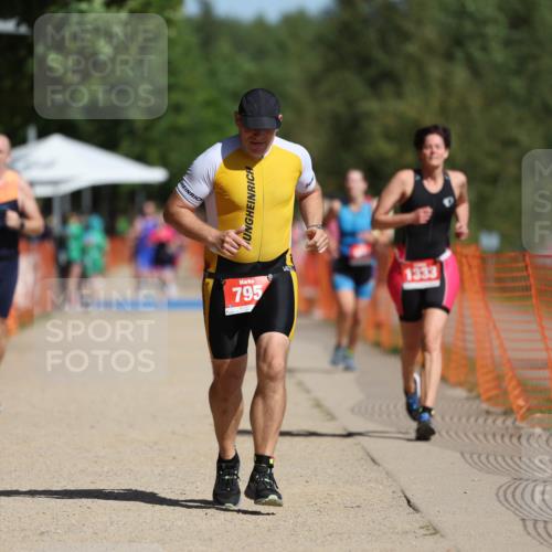 07.09.2025 - 19. Norderstedt Triathlon Michael Strokosch http://msf.ph/oto/8757971 07.09.2025 12:05:09 Laufen 795, 833, 1333 meine-sportfotos.de