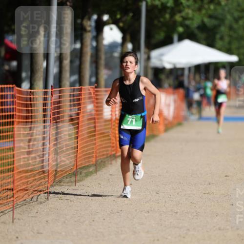 07.09.2025 - 19. Norderstedt Triathlon Michael Strokosch http://msf.ph/oto/8758019 07.09.2025 11:03:47 Laufen 71 meine-sportfotos.de