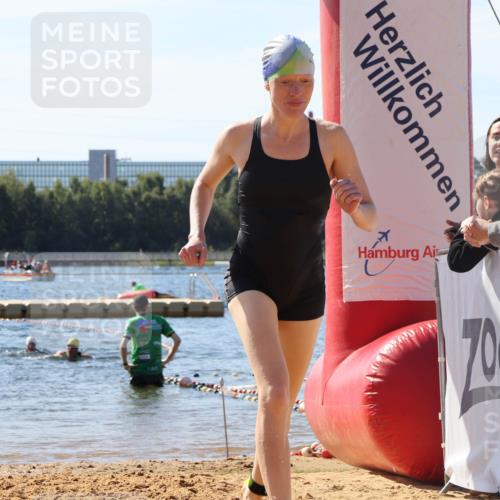 07.09.2025 - 19. Norderstedt Triathlon Luisa Fischer http://msf.ph/oto/8758062 07.09.2025 11:48:51 Schwimmen 208, 767, 1242 meine-sportfotos.de