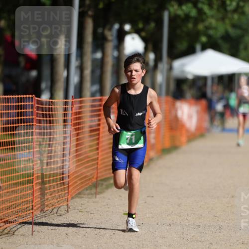 07.09.2025 - 19. Norderstedt Triathlon Michael Strokosch http://msf.ph/oto/8758065 07.09.2025 11:03:48 Laufen 71 meine-sportfotos.de