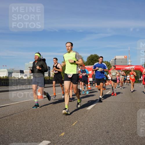 07.09.2025 - BARMER Alsterlauf Yannick Fuchs http://msf.ph/oto/8758233 07.09.2025 09:39:04 Laufen 2721, 4484, 54134 meine-sportfotos.de