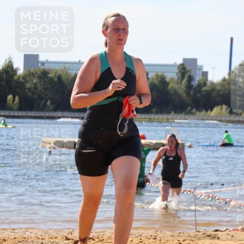 07.09.2025 - 19. Norderstedt Triathlon Luisa Fischer http://msf.ph/oto/8758239 07.09.2025 11:49:37 Schwimmen 248, 1268 meine-sportfotos.de