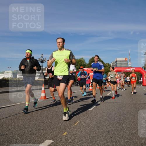 07.09.2025 - BARMER Alsterlauf Yannick Fuchs http://msf.ph/oto/8758254 07.09.2025 09:39:04 Laufen 2721, 2676, 4484, 4134, 4281 meine-sportfotos.de