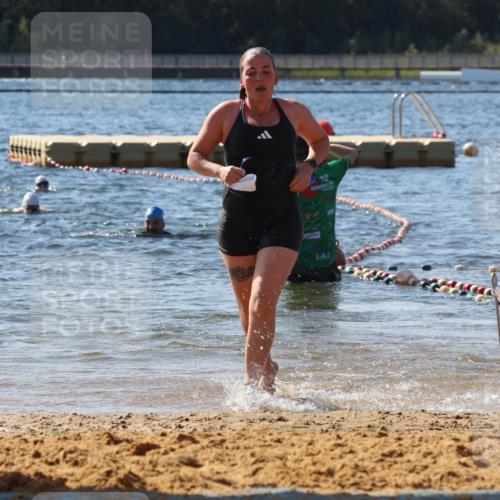 07.09.2025 - 19. Norderstedt Triathlon Luisa Fischer http://msf.ph/oto/8758259 07.09.2025 11:49:39 Schwimmen 248, 1268 meine-sportfotos.de