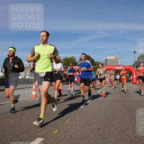 07.09.2025 - BARMER Alsterlauf Yannick Fuchs http://msf.ph/oto/8758261 07.09.2025 09:39:04 Laufen 272, 2676, 43, 4281 meine-sportfotos.de