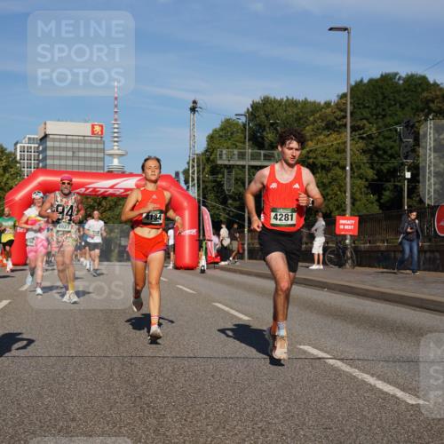07.09.2025 - BARMER Alsterlauf Yannick Fuchs http://msf.ph/oto/8758287 07.09.2025 09:39:05 Laufen 4484, 3140, 286, 4927, 134, 4281 meine-sportfotos.de