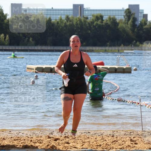07.09.2025 - 19. Norderstedt Triathlon Luisa Fischer http://msf.ph/oto/8758289 07.09.2025 11:49:40 Schwimmen 248, 1268 meine-sportfotos.de