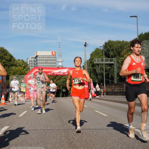 07.09.2025 - BARMER Alsterlauf Yannick Fuchs http://msf.ph/oto/8758318 07.09.2025 09:39:05 Laufen 4484, 6011, 4927, 4134, 4281 meine-sportfotos.de