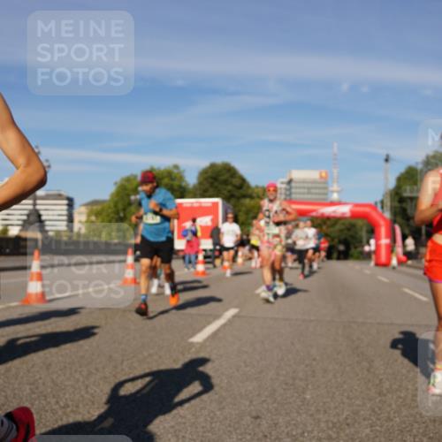 07.09.2025 - BARMER Alsterlauf Yannick Fuchs http://msf.ph/oto/8758368 07.09.2025 09:39:06 Laufen 4484, 4134 meine-sportfotos.de