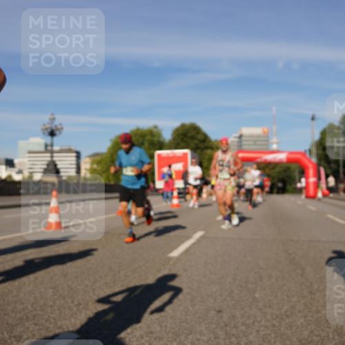 07.09.2025 - BARMER Alsterlauf Yannick Fuchs http://msf.ph/oto/8758379 07.09.2025 09:39:06 Laufen  meine-sportfotos.de