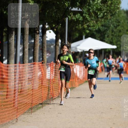 07.09.2025 - 19. Norderstedt Triathlon Michael Strokosch http://msf.ph/oto/8758388 07.09.2025 11:04:29 Laufen 110, 650 meine-sportfotos.de