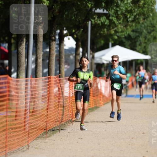 07.09.2025 - 19. Norderstedt Triathlon Michael Strokosch http://msf.ph/oto/8758406 07.09.2025 11:04:29 Laufen 110, 650 meine-sportfotos.de