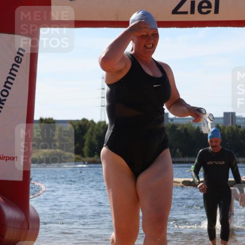 07.09.2025 - 19. Norderstedt Triathlon Luisa Fischer http://msf.ph/oto/8758448 07.09.2025 11:50:07 Schwimmen 757, 762, 828 meine-sportfotos.de