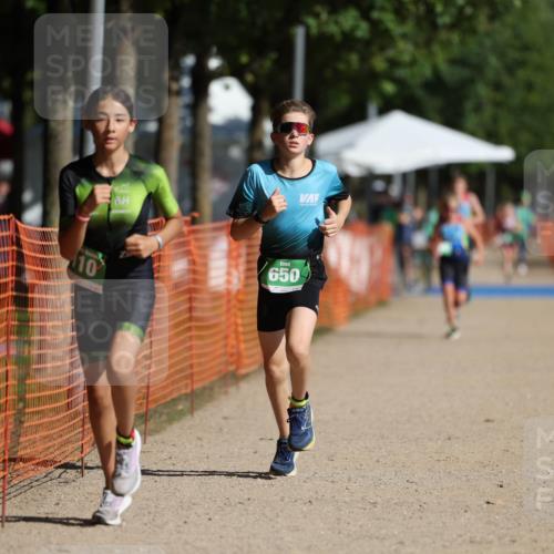 07.09.2025 - 19. Norderstedt Triathlon Michael Strokosch http://msf.ph/oto/8758535 07.09.2025 11:04:33 Laufen 110, 650 meine-sportfotos.de