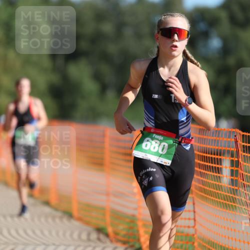 07.09.2025 - 19. Norderstedt Triathlon Michael Strokosch http://msf.ph/oto/8758542 07.09.2025 10:44:02 Laufen 96, 109, 118, 680, 1135 meine-sportfotos.de
