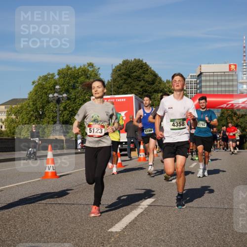 07.09.2025 - BARMER Alsterlauf Yannick Fuchs http://msf.ph/oto/8758550 07.09.2025 09:39:09 Laufen 6011, 5123, 6166, 4358, 2357, 2792 meine-sportfotos.de