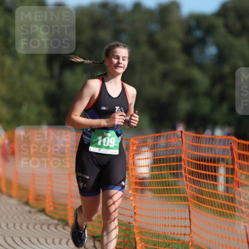 07.09.2025 - 19. Norderstedt Triathlon Michael Strokosch http://msf.ph/oto/8758621 07.09.2025 10:44:05 Laufen 96, 109, 680 meine-sportfotos.de