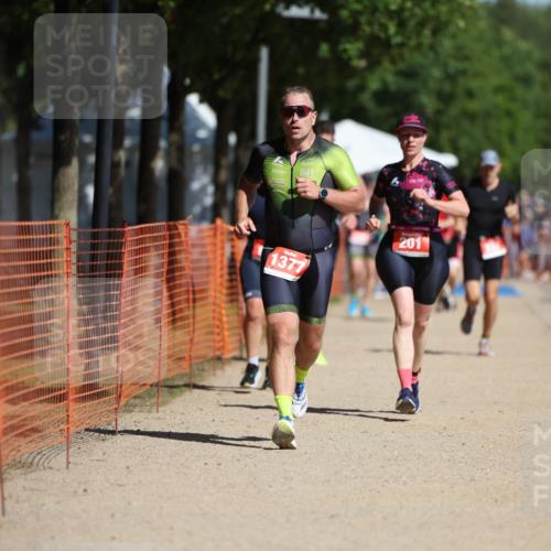 07.09.2025 - 19. Norderstedt Triathlon Michael Strokosch http://msf.ph/oto/8758658 07.09.2025 12:05:44 Laufen 201, 237, 815, 1225, 1377 meine-sportfotos.de