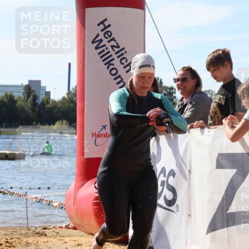 07.09.2025 - 19. Norderstedt Triathlon Luisa Fischer http://msf.ph/oto/8758721 07.09.2025 11:50:25 Schwimmen 273 meine-sportfotos.de
