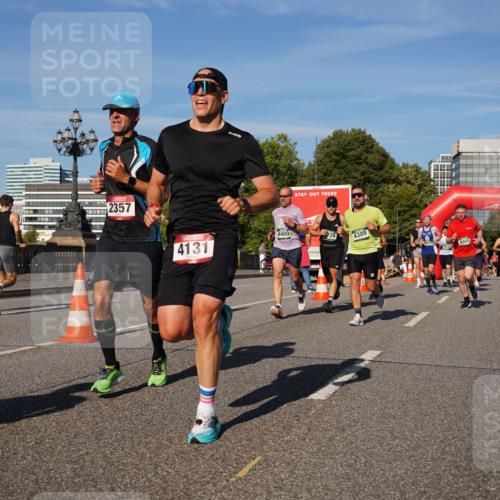 07.09.2025 - BARMER Alsterlauf Yannick Fuchs http://msf.ph/oto/8758749 07.09.2025 09:39:14 Laufen 2357, 4131, 4480, 4389, 4985, 4985, 5451 meine-sportfotos.de