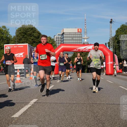 07.09.2025 - BARMER Alsterlauf Yannick Fuchs http://msf.ph/oto/8758818 07.09.2025 09:39:15 Laufen 4732, 4985, 8011, 073, 3916, 8316, 5451 meine-sportfotos.de