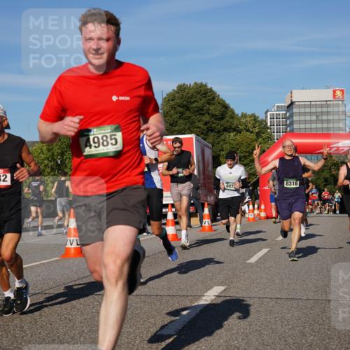 07.09.2025 - BARMER Alsterlauf Yannick Fuchs http://msf.ph/oto/8758865 07.09.2025 09:39:17 Laufen 4732, 4985, 607, 8316, 3916 meine-sportfotos.de