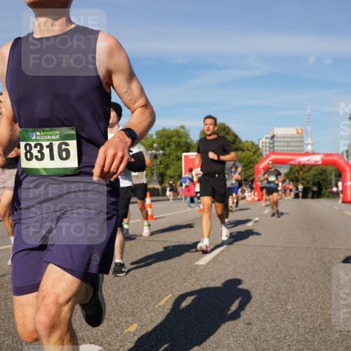 07.09.2025 - BARMER Alsterlauf Yannick Fuchs http://msf.ph/oto/8758975 07.09.2025 09:39:20 Laufen 36, 8316, 3916 meine-sportfotos.de