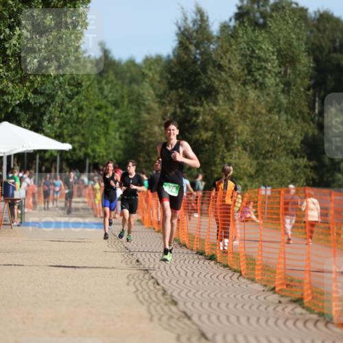 07.09.2025 - 19. Norderstedt Triathlon Michael Strokosch http://msf.ph/oto/8759009 07.09.2025 10:44:28 Laufen 678 meine-sportfotos.de