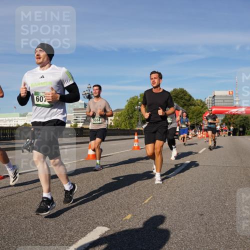 07.09.2025 - BARMER Alsterlauf Yannick Fuchs http://msf.ph/oto/8759021 07.09.2025 09:39:20 Laufen 607, 5584 meine-sportfotos.de