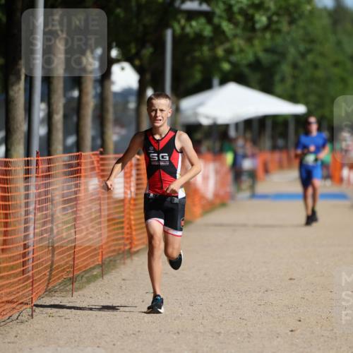 07.09.2025 - 19. Norderstedt Triathlon Michael Strokosch http://msf.ph/oto/8759024 07.09.2025 11:05:13 Laufen 107 meine-sportfotos.de