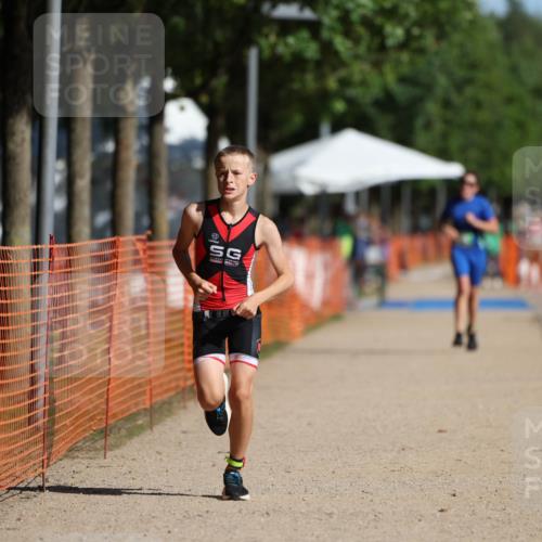 07.09.2025 - 19. Norderstedt Triathlon Michael Strokosch http://msf.ph/oto/8759051 07.09.2025 11:05:14 Laufen 107 meine-sportfotos.de
