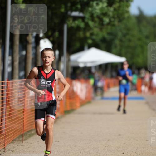 07.09.2025 - 19. Norderstedt Triathlon Michael Strokosch http://msf.ph/oto/8759091 07.09.2025 11:05:14 Laufen 107 meine-sportfotos.de