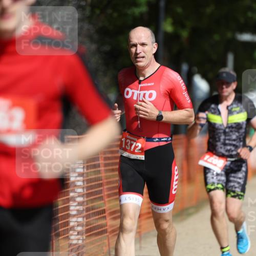 07.09.2025 - 19. Norderstedt Triathlon Michael Strokosch http://msf.ph/oto/8759198 07.09.2025 12:05:58 Laufen 822, 862, 1265, 1372 meine-sportfotos.de